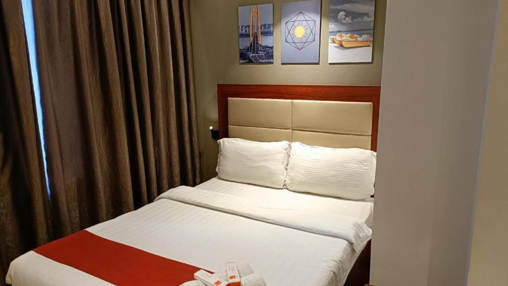 Cherry Midtown Hotel Olongapo Exterior photo